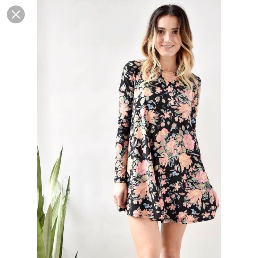 Show me your Mumu dress- small